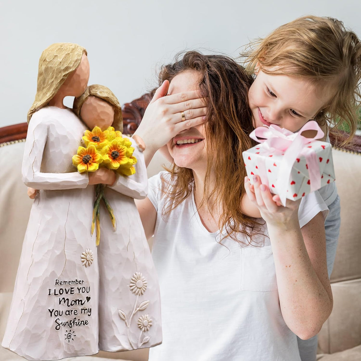 Mom Birthday Gifts from Daughter, Gifts for Mom,Mother Daughter Figurine | Birthday Gifts for Mom,Mom Gifts for Mothers Day Christmas,Hand-Painted Resin Mother Daughter Statue,Mother of the Bride Gift - view 3